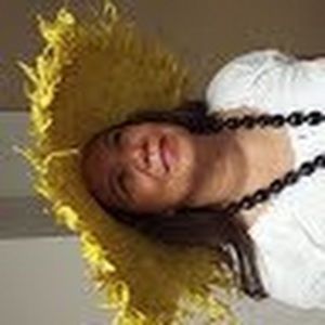 Meet your Posher, Bonnie